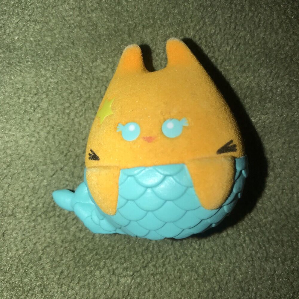 Meowgical Collectible Mini Cat/Kitty Figure: Marina‎